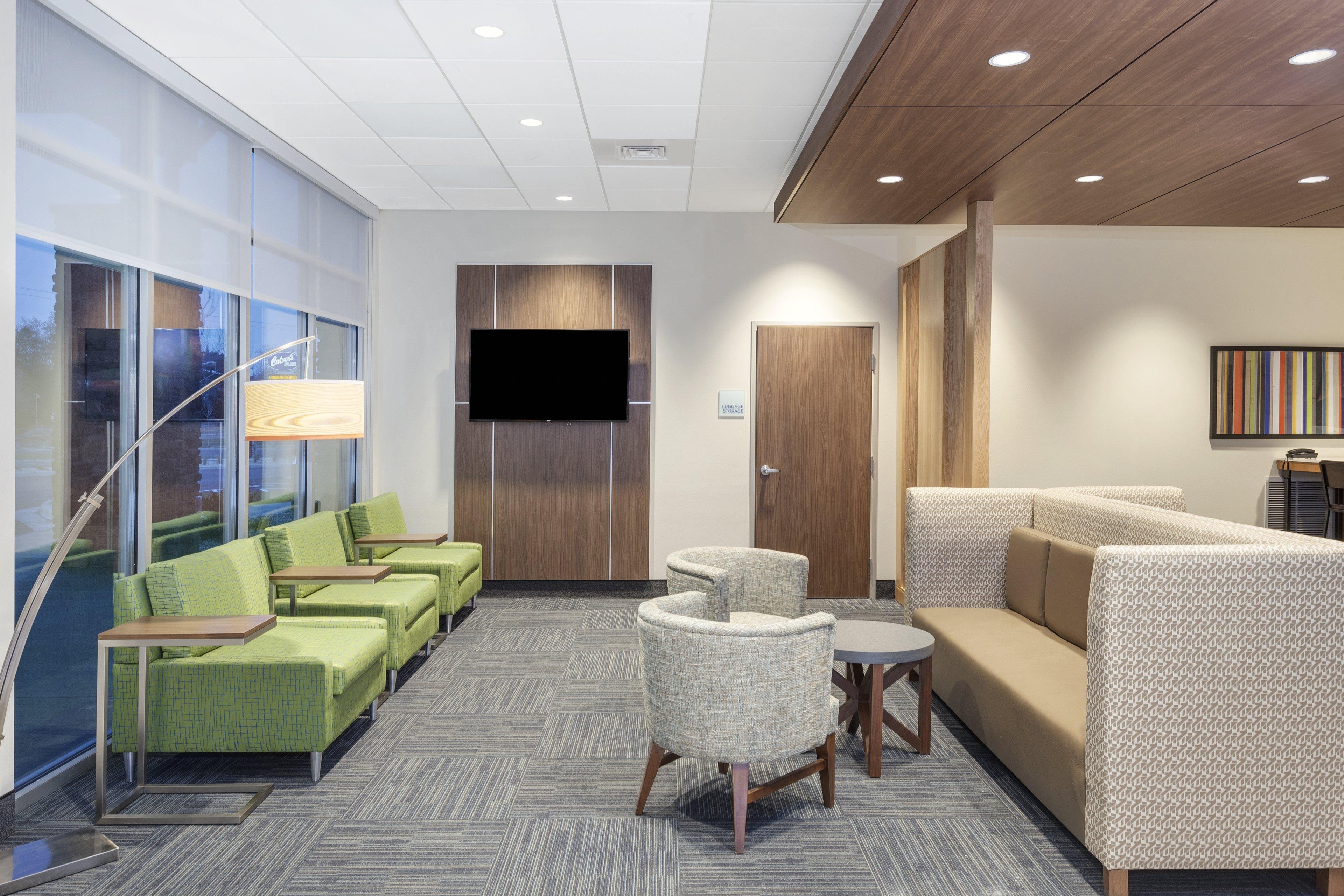 Holiday Inn Express & Suites - Hudson I-94 By Ihg Exterior photo